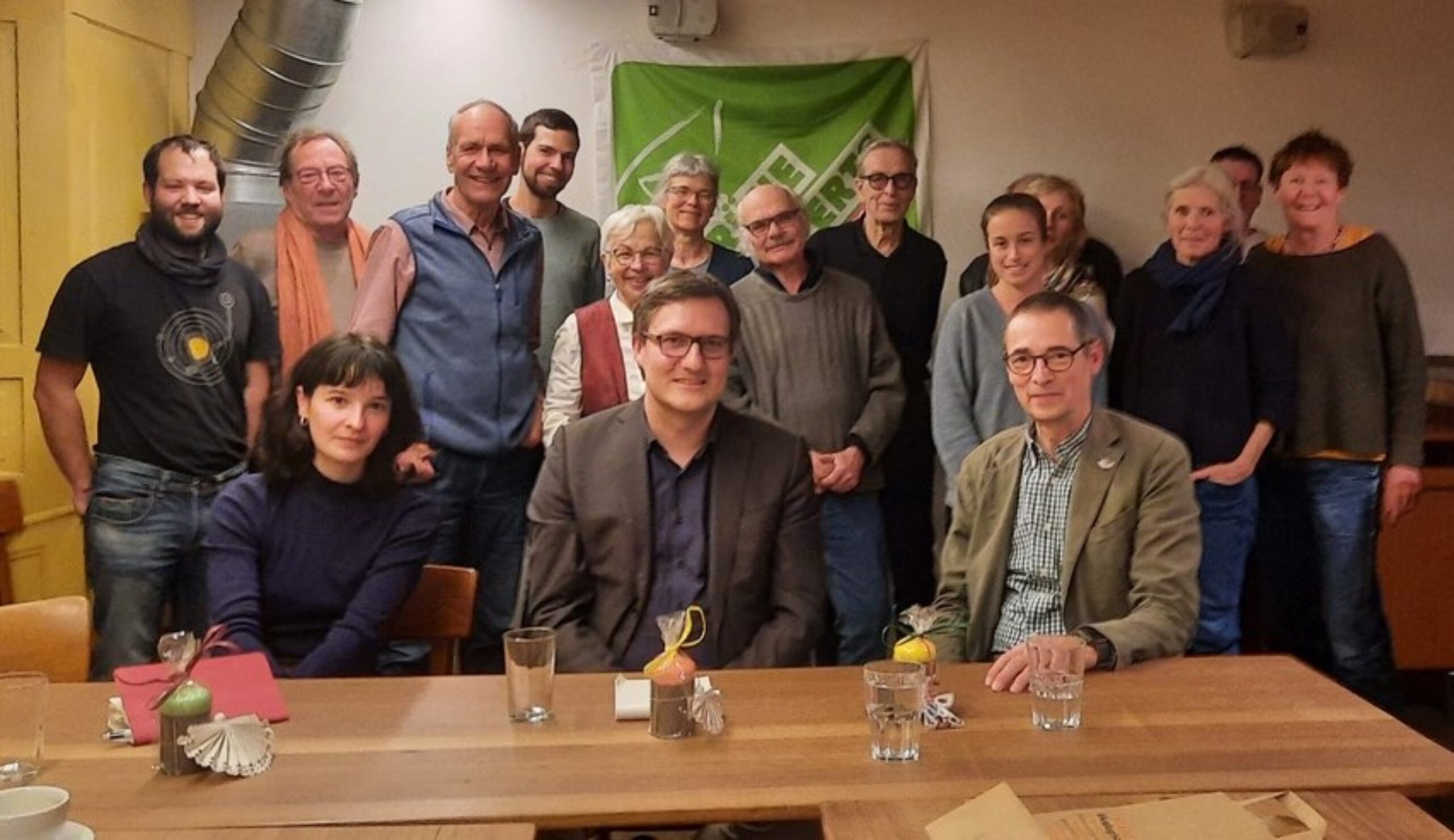 Gruppenbild vom Anlass Friedenspolitik in kriegerischen Zeiten vom 26.11.24